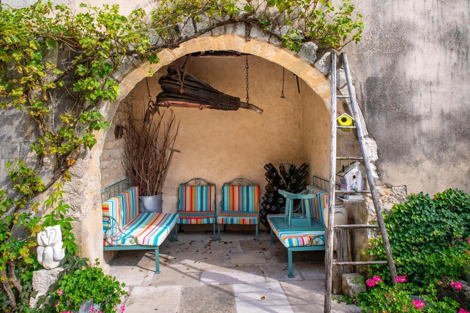 Hotel De La Beursaudiere Nitry Dış mekan fotoğraf