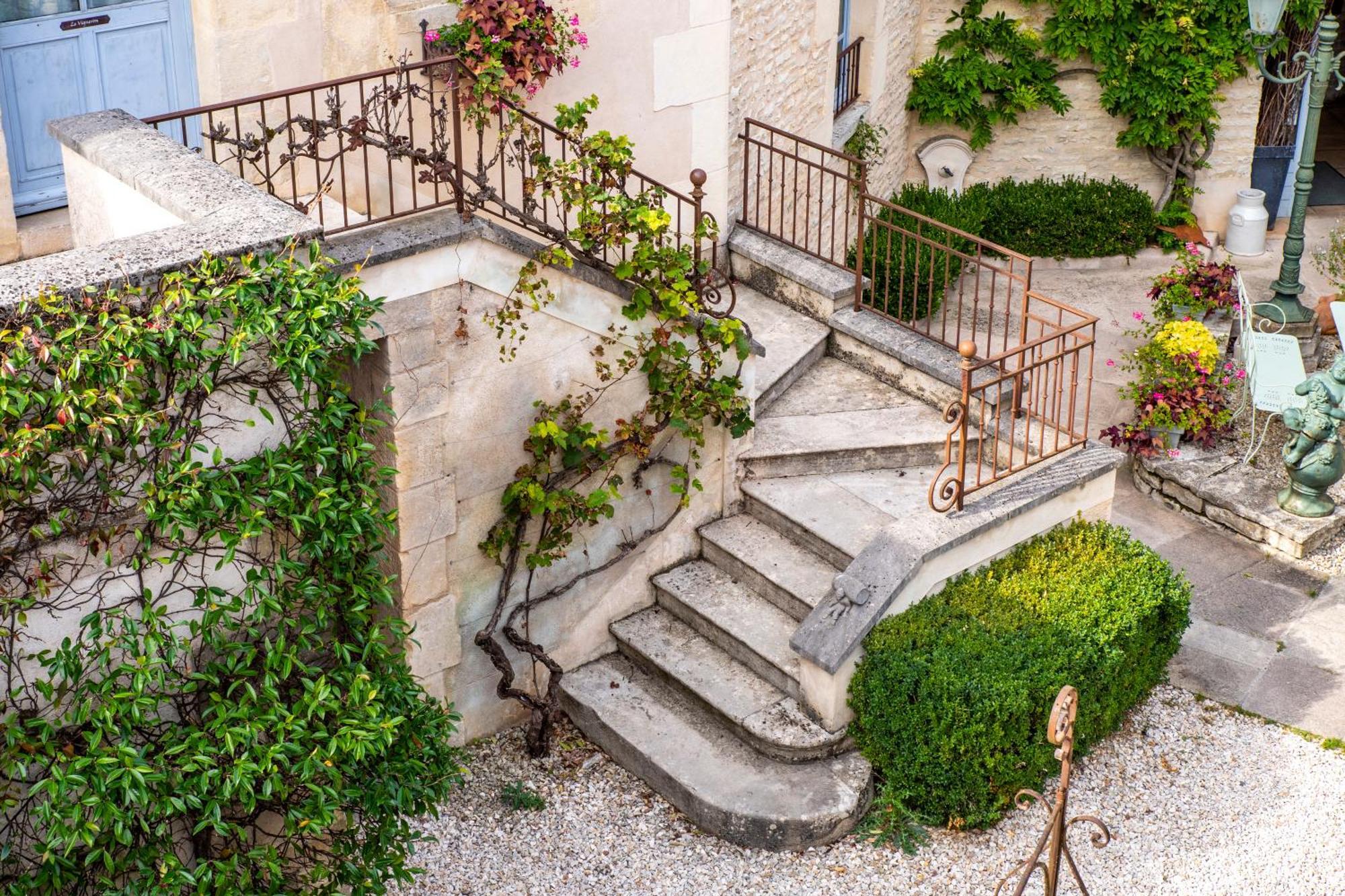 Hotel De La Beursaudiere Nitry Dış mekan fotoğraf