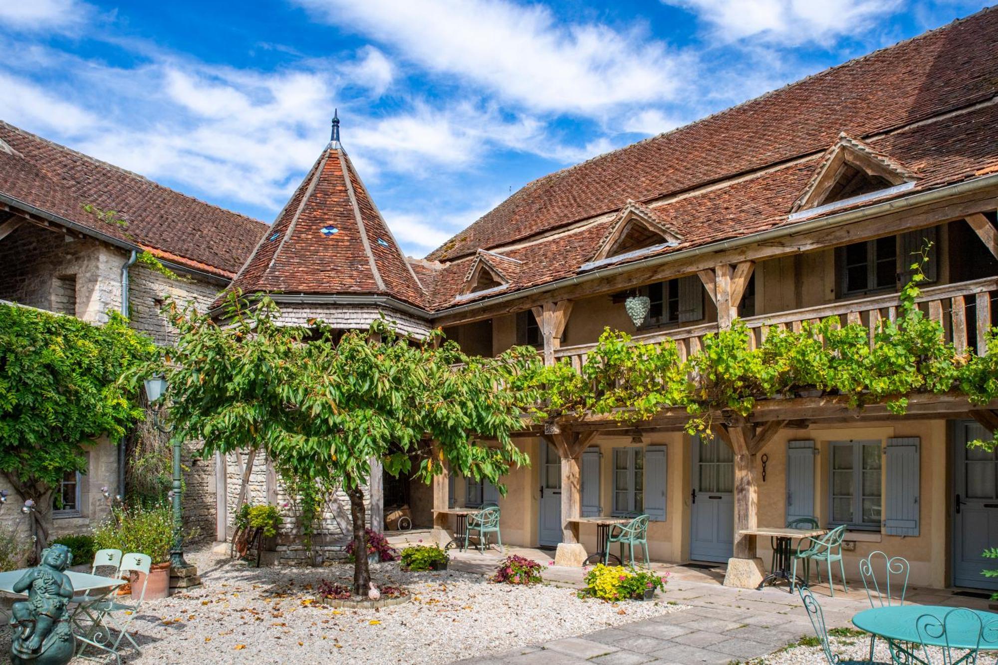 Hotel De La Beursaudiere Nitry Dış mekan fotoğraf