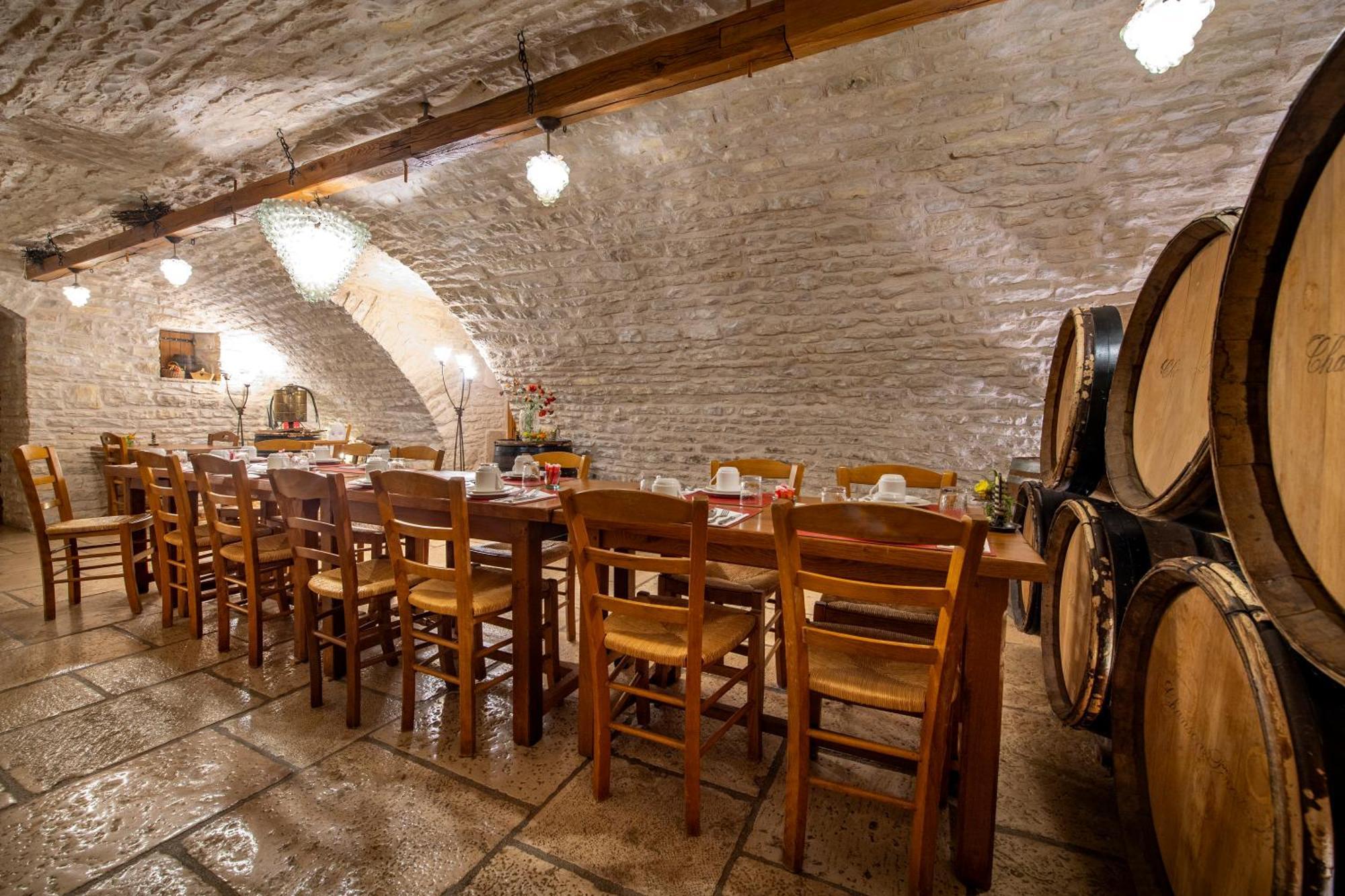 Hotel De La Beursaudiere Nitry Dış mekan fotoğraf