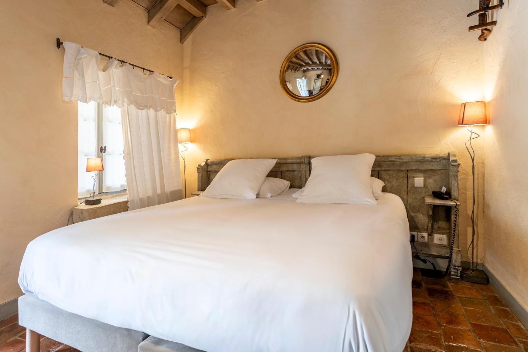 Hotel De La Beursaudiere Nitry Dış mekan fotoğraf